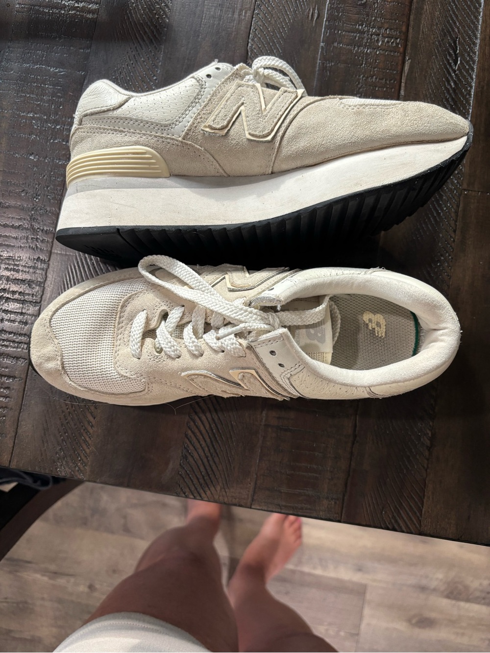 New Balance 574 WL574ZA4 Beige/White Suede Mesh Low Top Lace-Up Sneakers - Picture 7 of 7